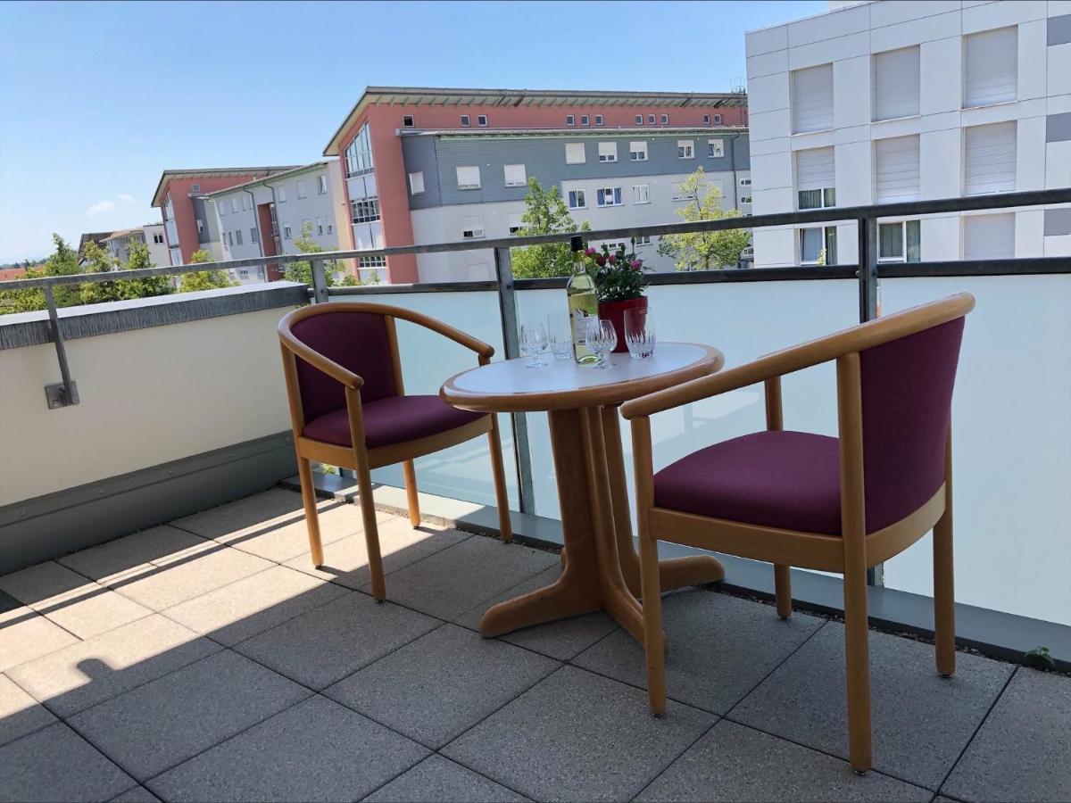 Moderne Alpenblick Apartment Friedrichshafen Bagian luar foto